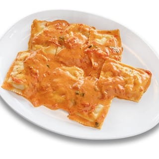 P-Four Cheese Ravioli Pink Sauce Pasta
